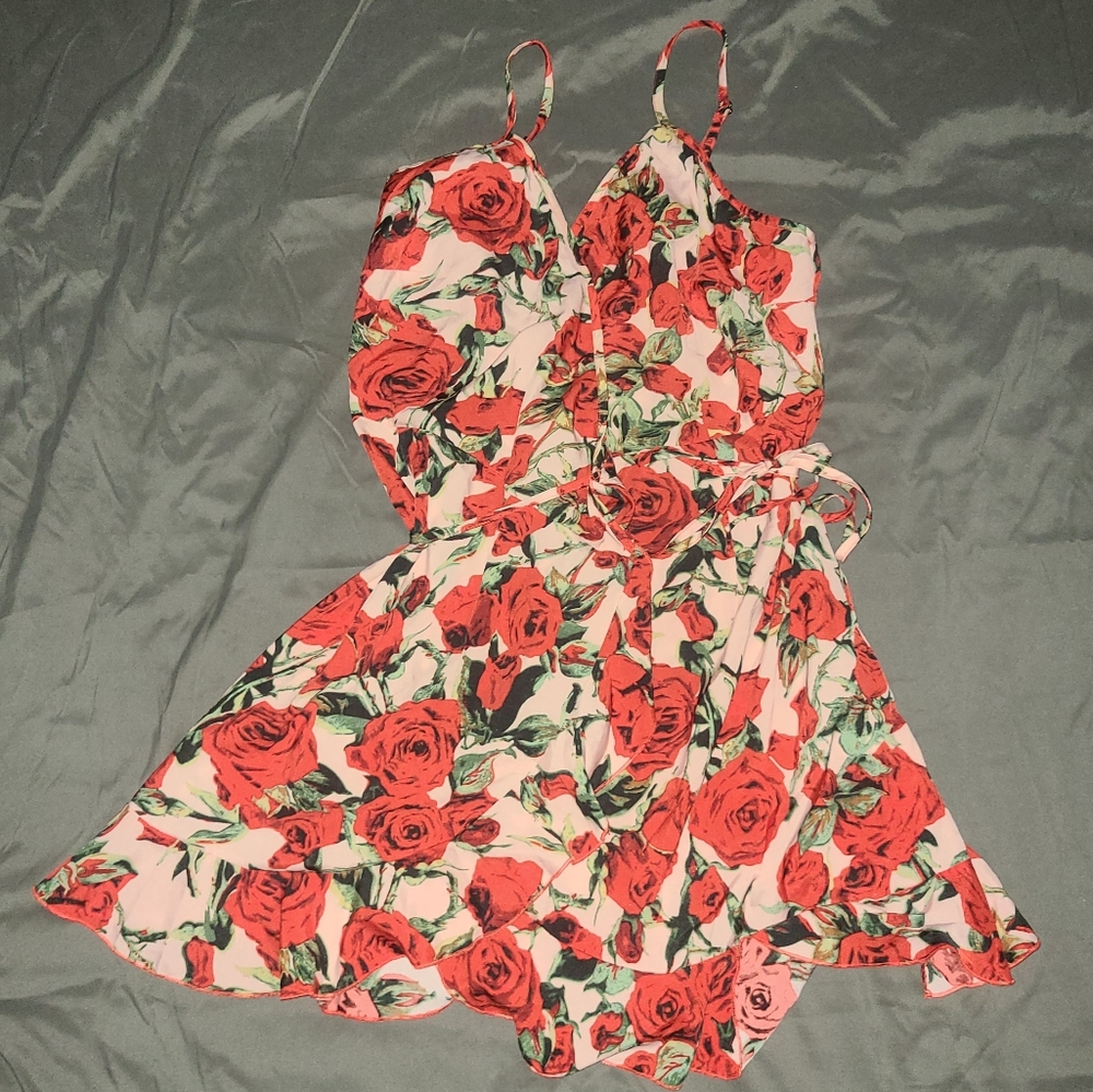SHEIN NWOT Plus Floral Print Ruffle Hem Tie Side Cami Dress